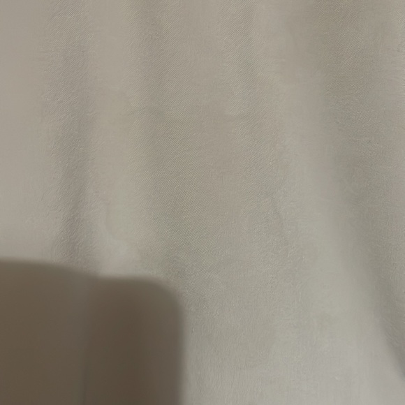 2XL white scrub top - Picture 4 of 4